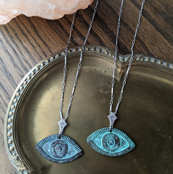 Green and Blue evil eye protection necklace, Handpainted patina eye necklace - Picture 9 of 9